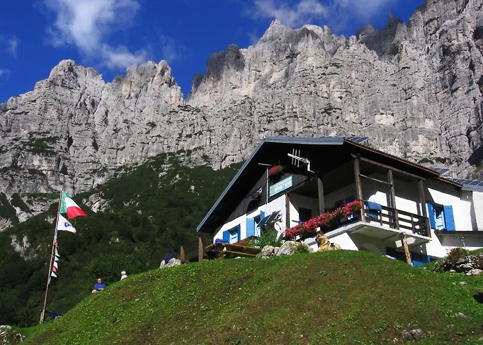 Dolomitiloungebelluno Mountain Resources Gasthuis Belluno