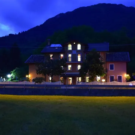 Dolomitiloungebelluno Mountain Pensionat Belluno
