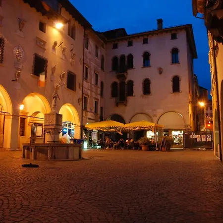 Dolomitiloungebelluno Mountain Pensionat Belluno
